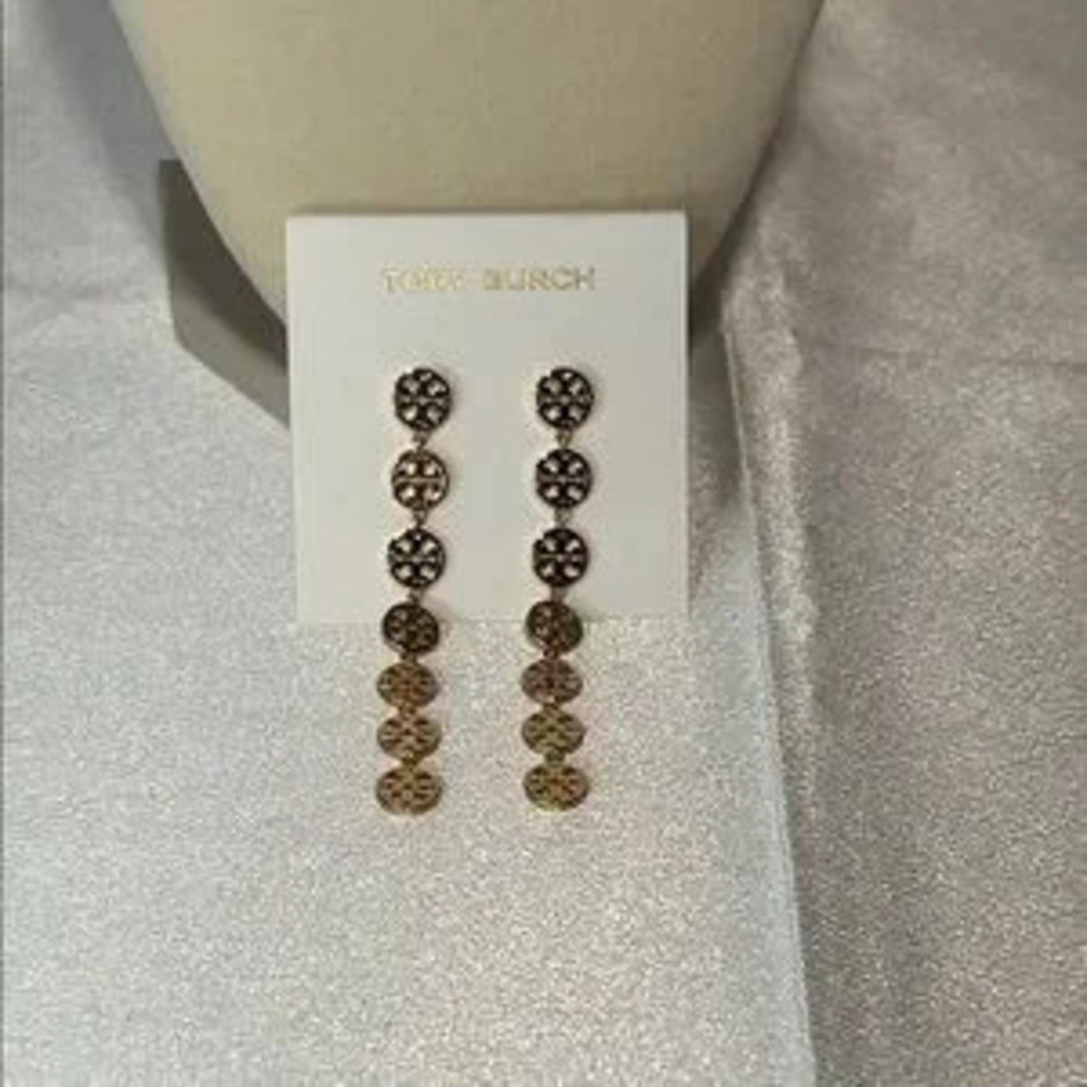 Brand new Tory Burch gold dangling earrings